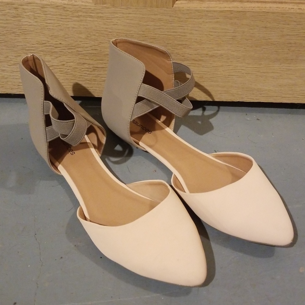 Maurice's flats size 11